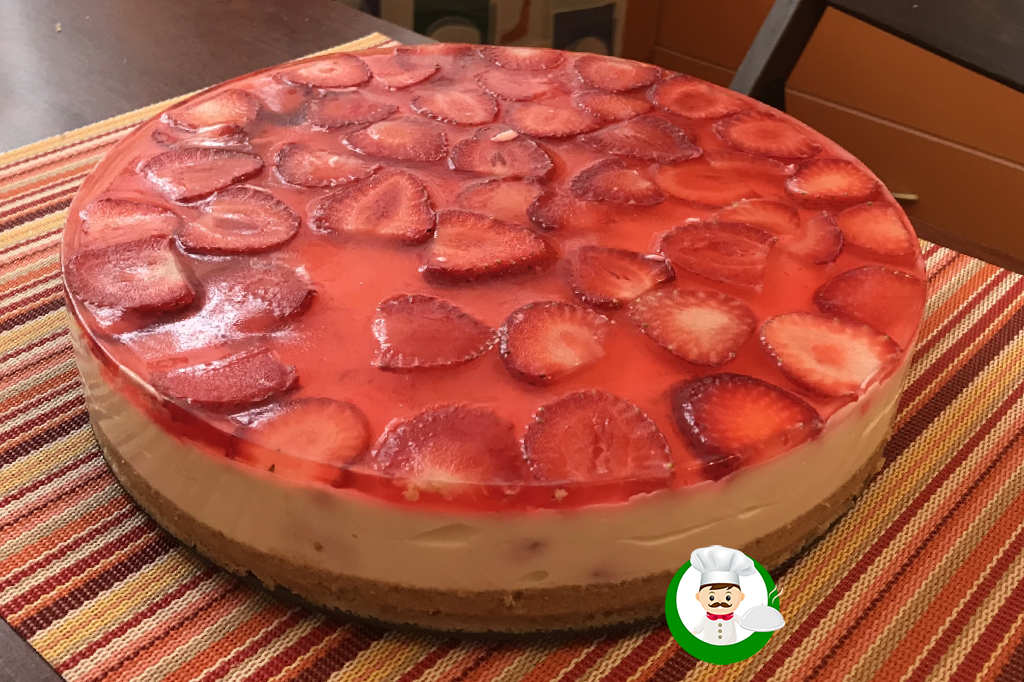 Клубничный чизкейк без выпечки